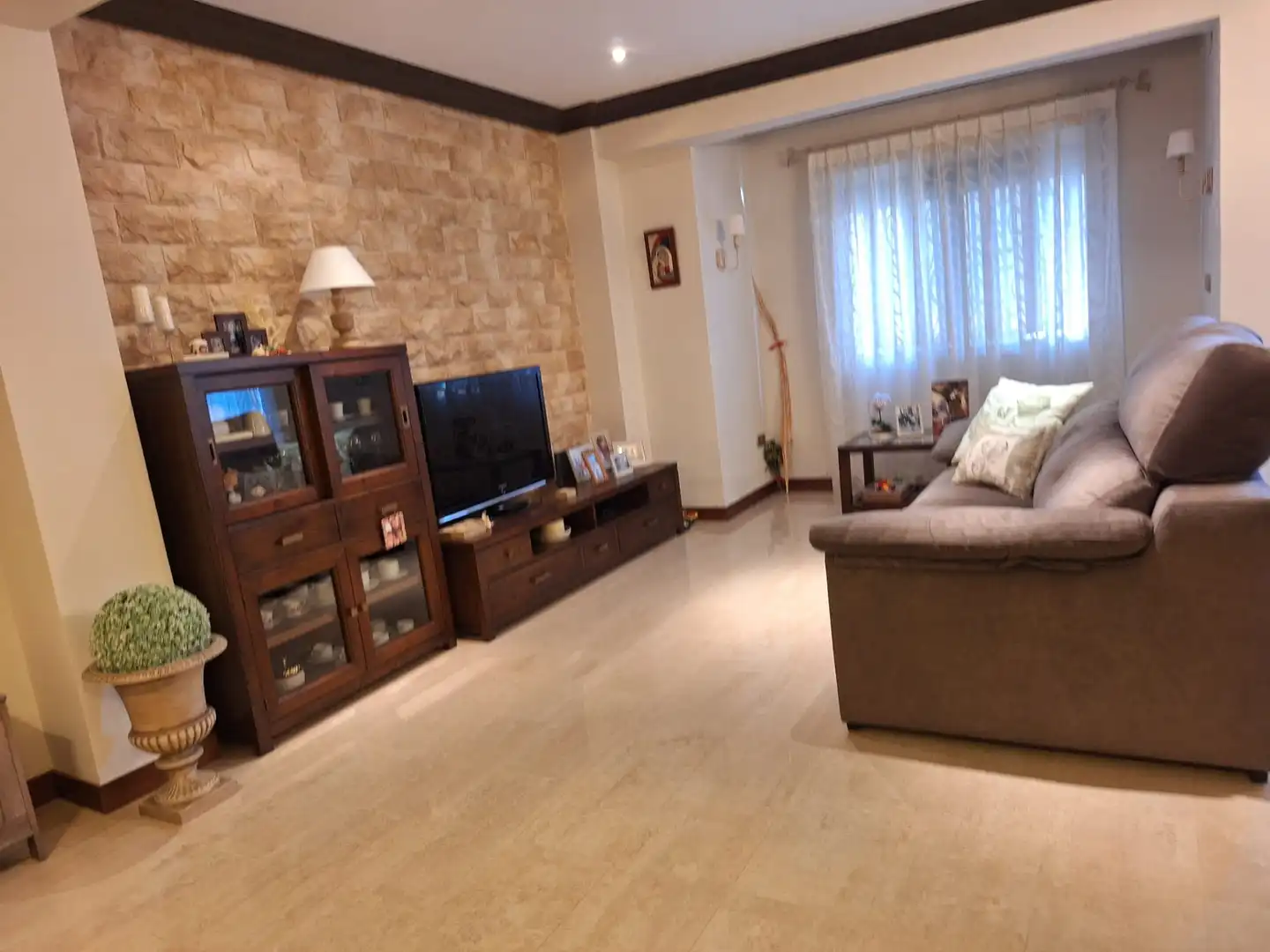 Sala d'estar de Pis en venda en Aldaia amb Aire condicionat i Balcó