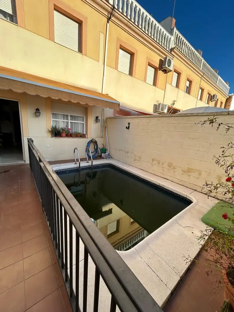 Swimming pool of Detached homes for sale in Villafranca de Córdoba  with Heating, Terrace and Storage room