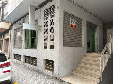 Locale commerciale in vendita a Canals
