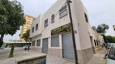 Foto 2 von Geschaftsraum zur Miete in Avenida Ramon y Cajal, El Plantinar – Avda. La Paz - El Juncal, Sevilla Capital