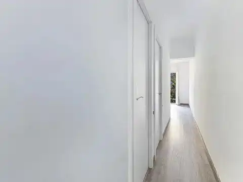 Piso en venta en Barcelona con Aire acondicionado, Horno y Balcón