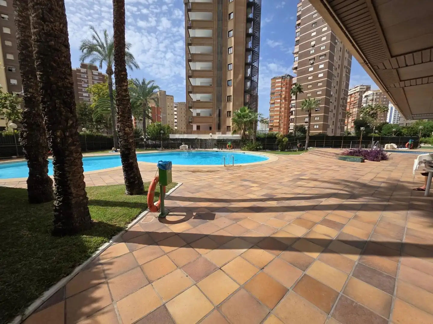 Außenansicht von Wohnung zum Verkauf in Benidorm mit Klimaanlage, Heizung und Möbliert