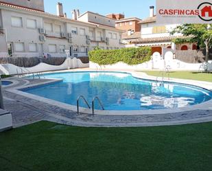 Piscina de Casa o xalet en venda en Calafell amb Aire condicionat, Calefacció i Jardí privat