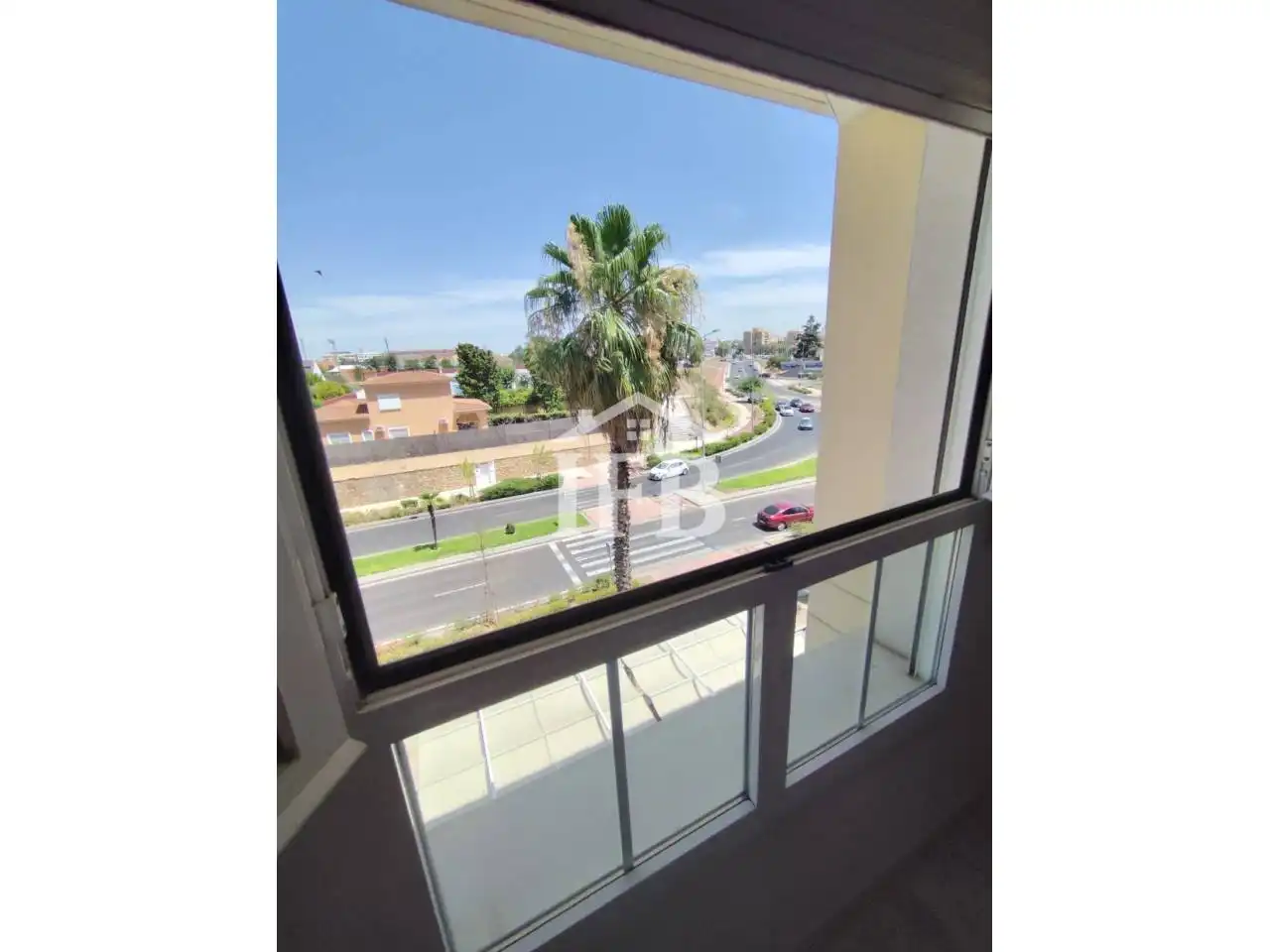 Exterior view of Flat for sale in Badajoz  with Air Conditioner, Heating and Storage room