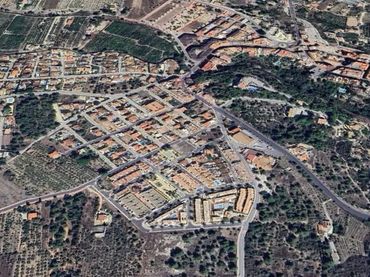 Terreny industrial en venda a Avenida País Valencia