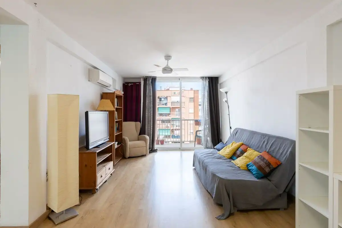 Flat with terrace for sale in Carrer dels Gremis, imagen 2