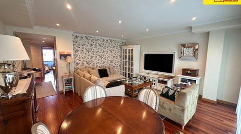 Photo 2 of Flat for sale in Rúa Do Pintor Juan Luis, Castiñeiriño - Cruceiro de Sar, A Coruña