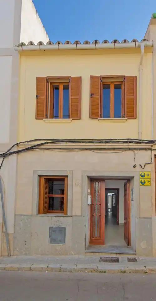 Vista exterior de Dúplex en venta en Santa María del Camí con Aire acondicionado y Terraza
