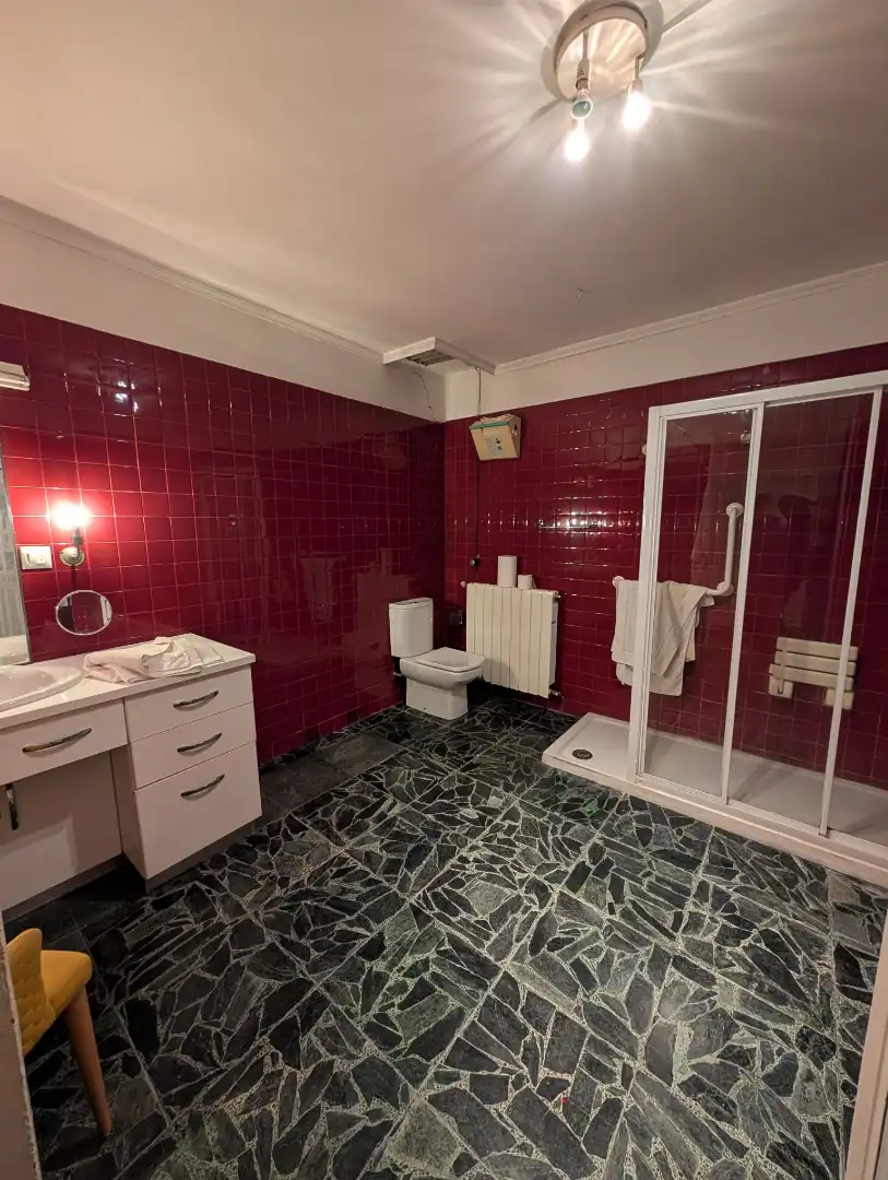 Baño de Piso en venta en Santander con Calefacción y Balcón