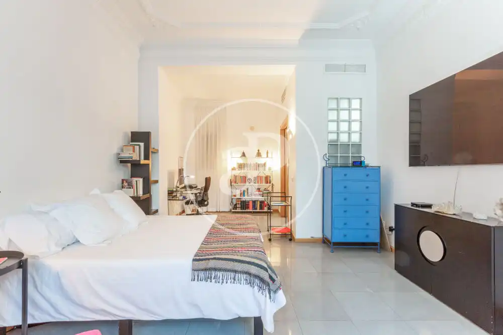 Habitación de Piso en venta en Valencia con Aire acondicionado, Calefacción y Balcón