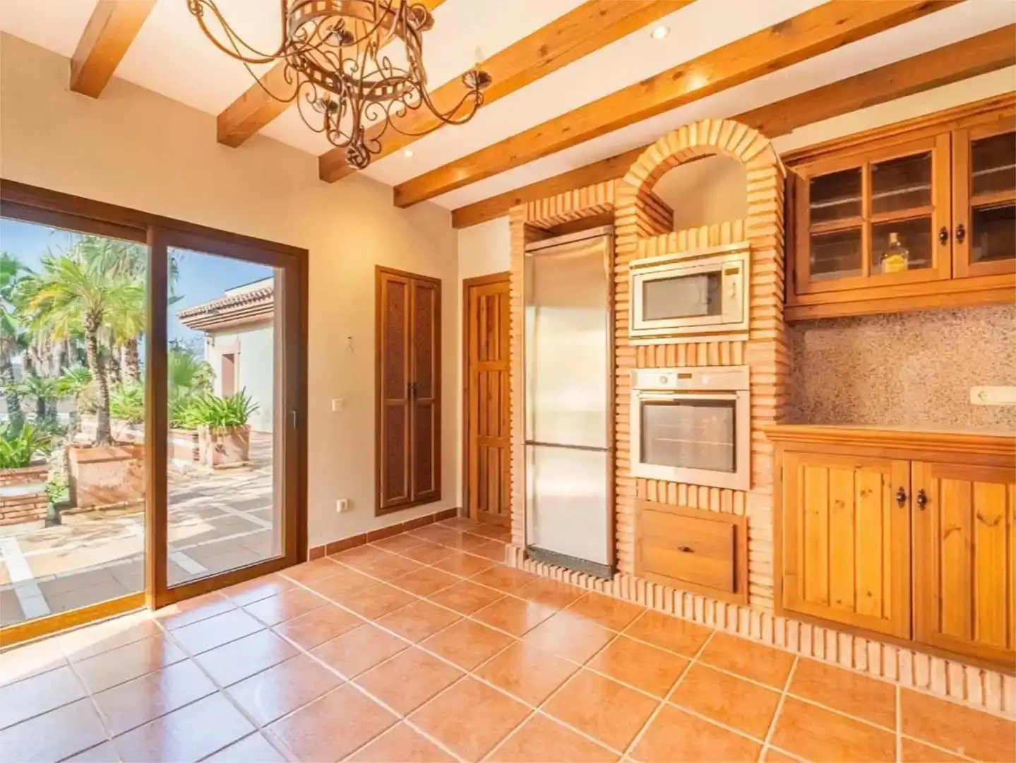 Cuina de Finca rústica en venda en Estepona