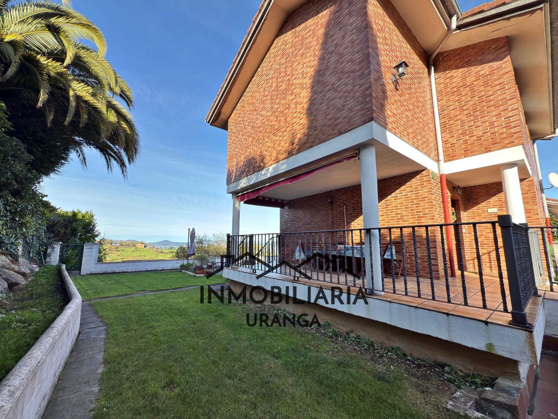 Exterior view of House or chalet for sale in Limpias  with Heating, Private garden and Terrace