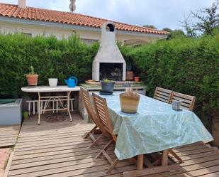 Terrassa de Casa adosada en venda en Cunit amb Jardí privat, Terrassa i Traster