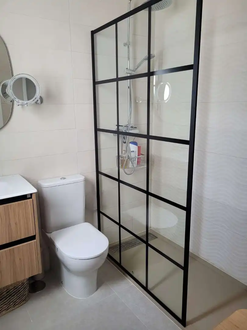 Baño de Ático en venta en Vélez-Málaga con Aire acondicionado, Piscina y Internet
