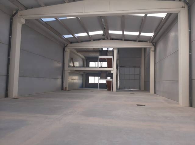 Nave industrial en Alquiler en Palmete