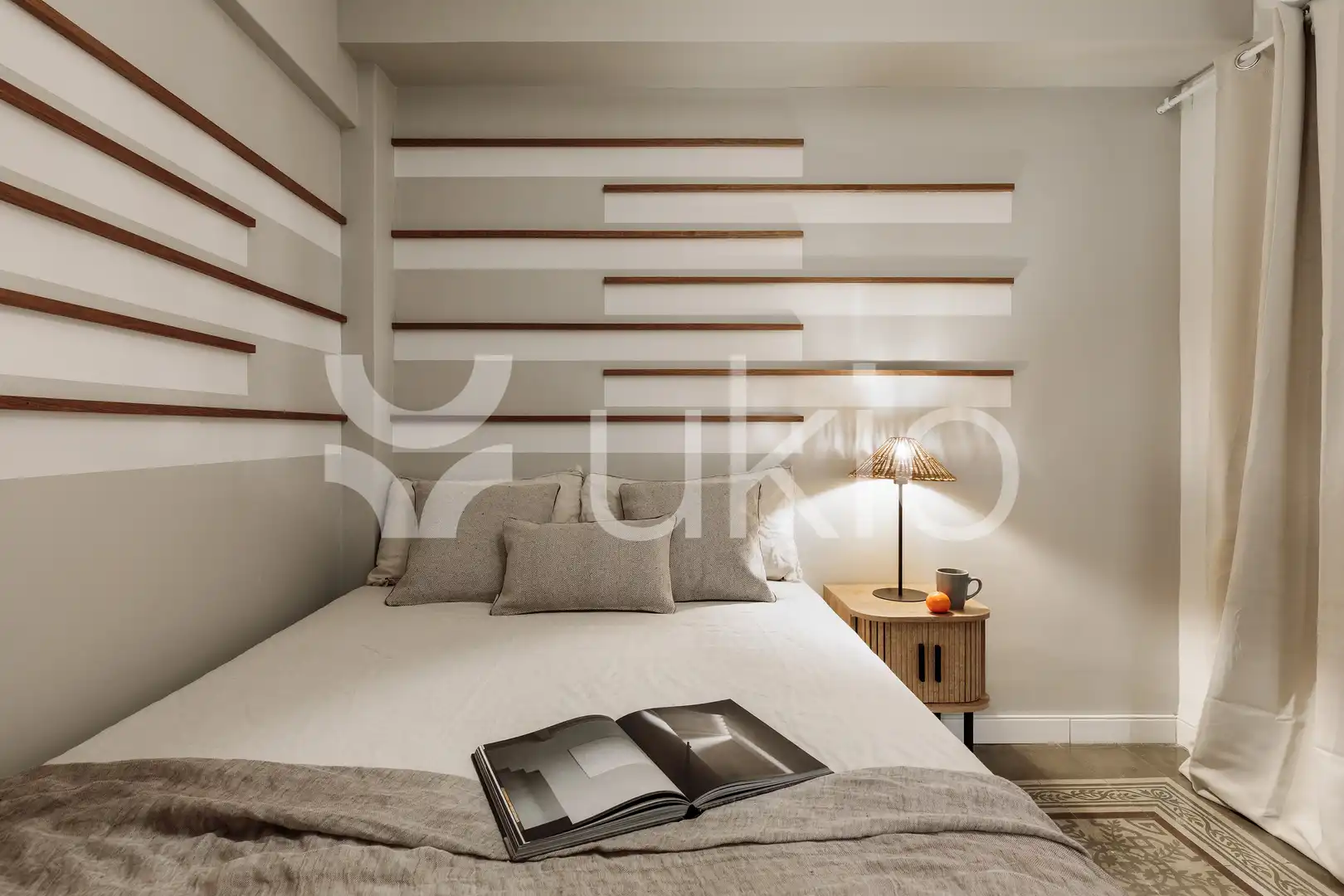 Habitación de Apartamento de alquiler en Barcelona con Aire acondicionado, Calefacción y Amueblado