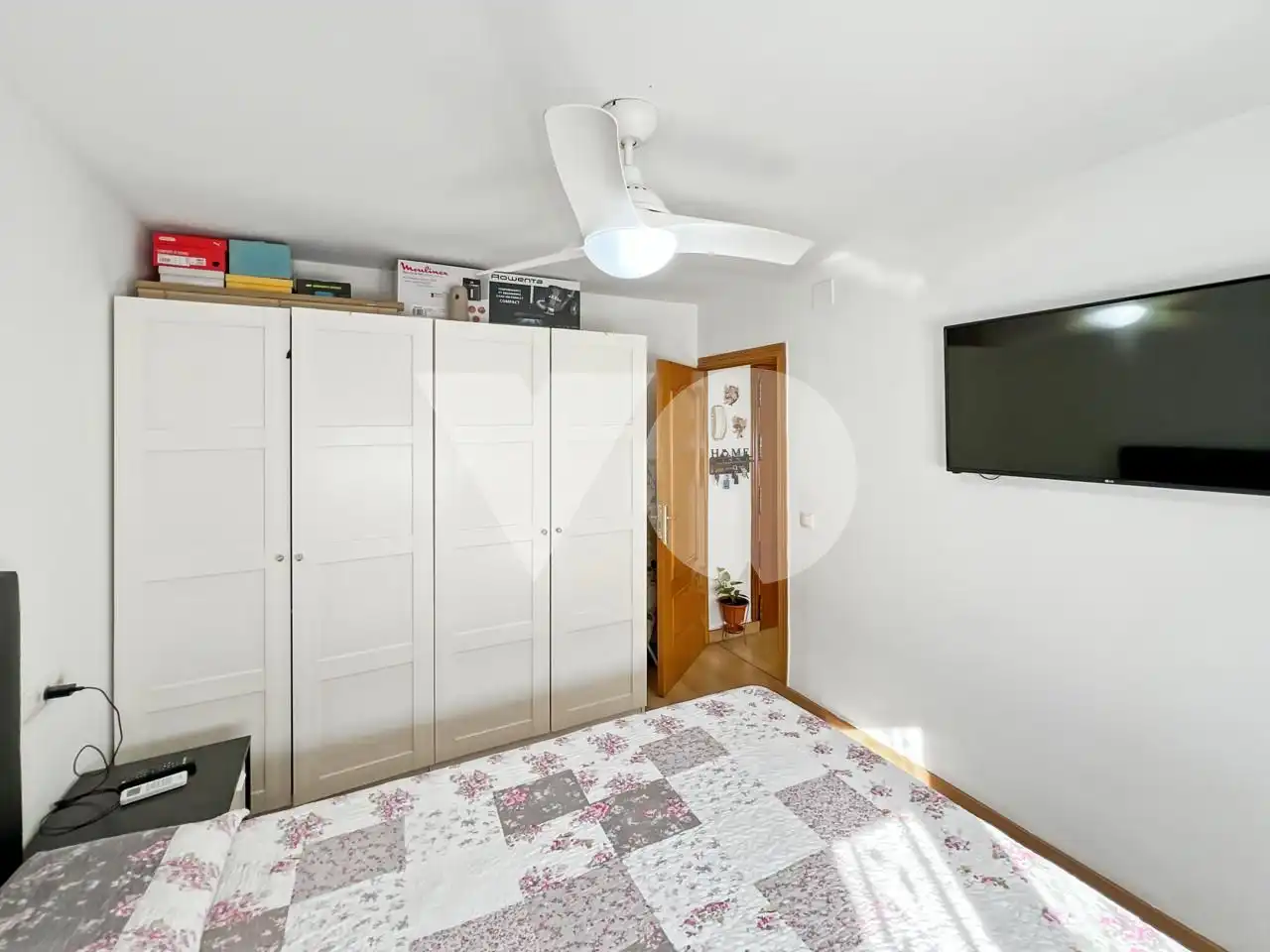 Bedroom of Flat for sale in Madrid  with Air Conditioner and Heating