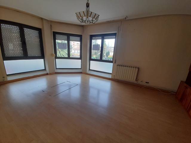 Piso en Venta en Calle Julio César, 1 en Calahorra