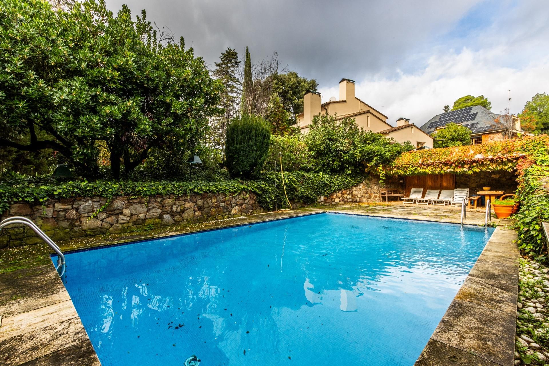 Jardín de Casa o chalet en venta en Matadepera con Aire acondicionado, Calefacción y Jardín privado
