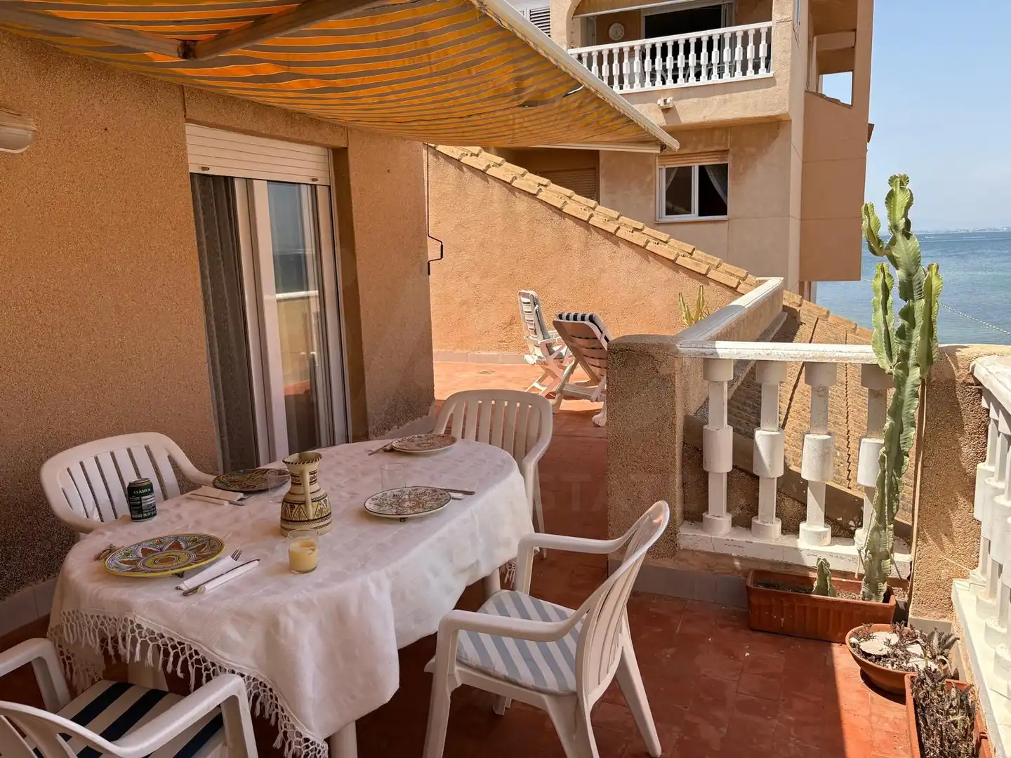 Terrassa de Dúplex en venda en La Manga del Mar Menor amb Terrassa i Piscina