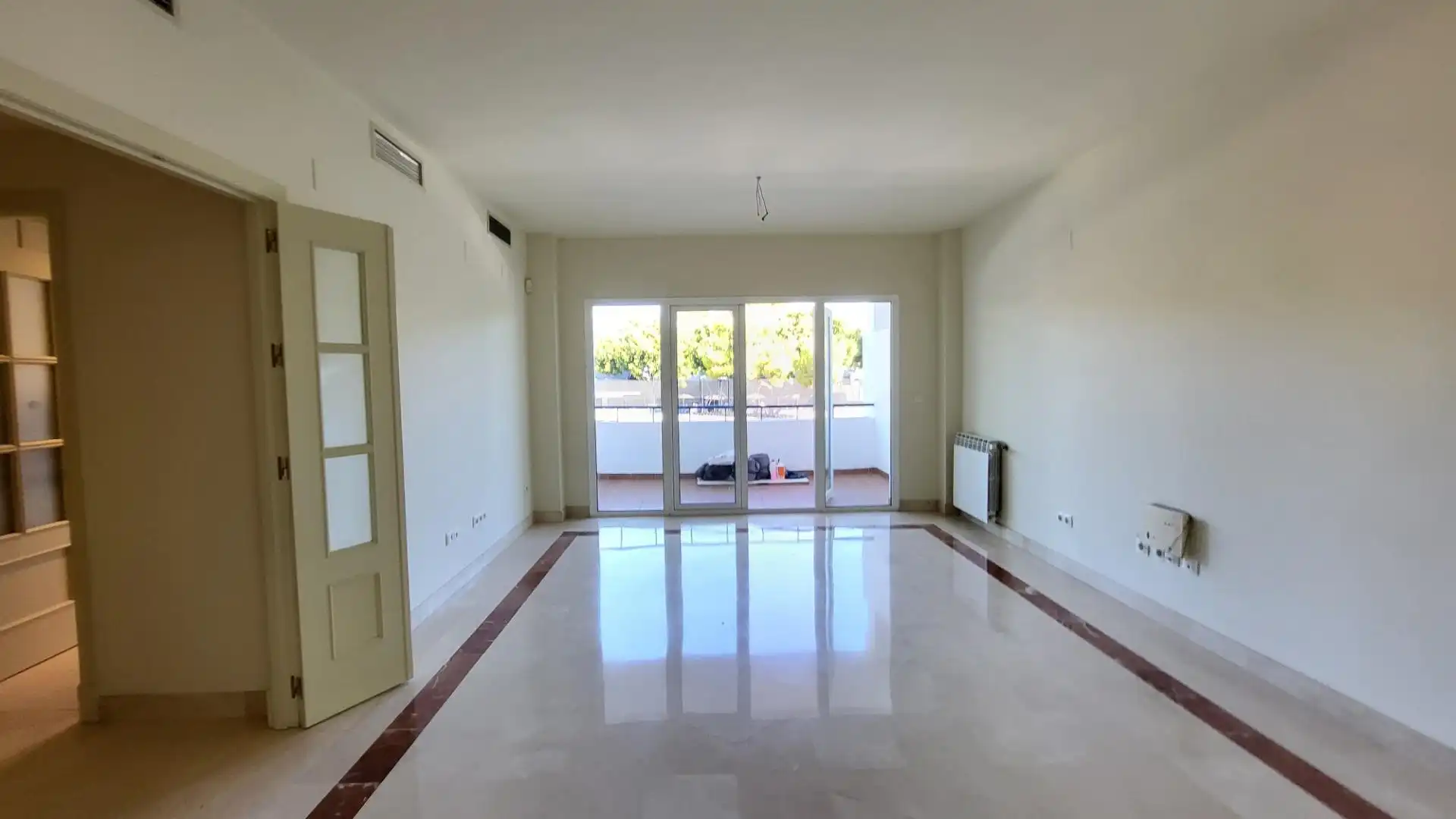 Apartamento con terraza en venta en Nueva Andalucía, imagen 28