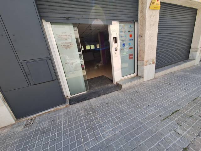 Local comercial en Alquiler en Llevant