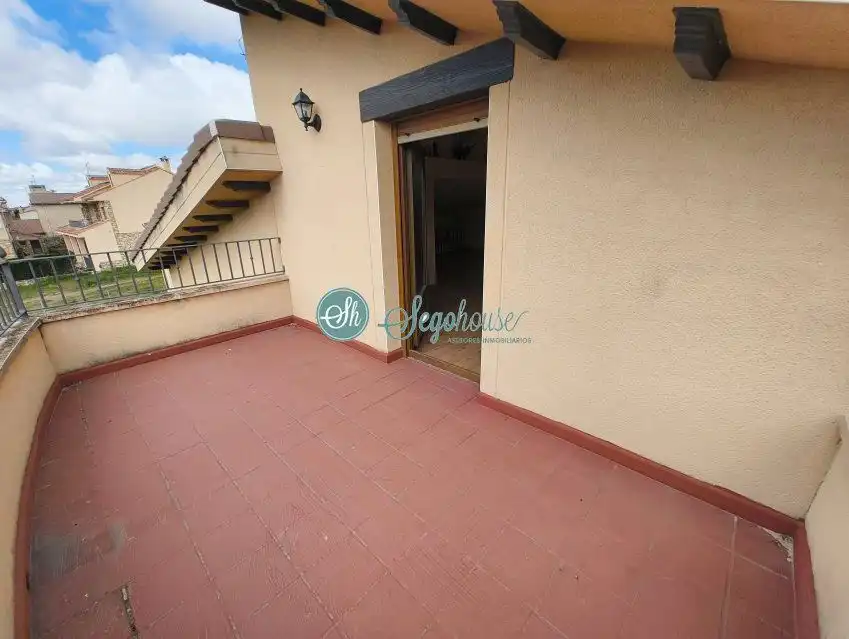 Terraza de Casa o chalet en venta en San Cristóbal de Segovia con Calefacción, Jardín privado y Terraza