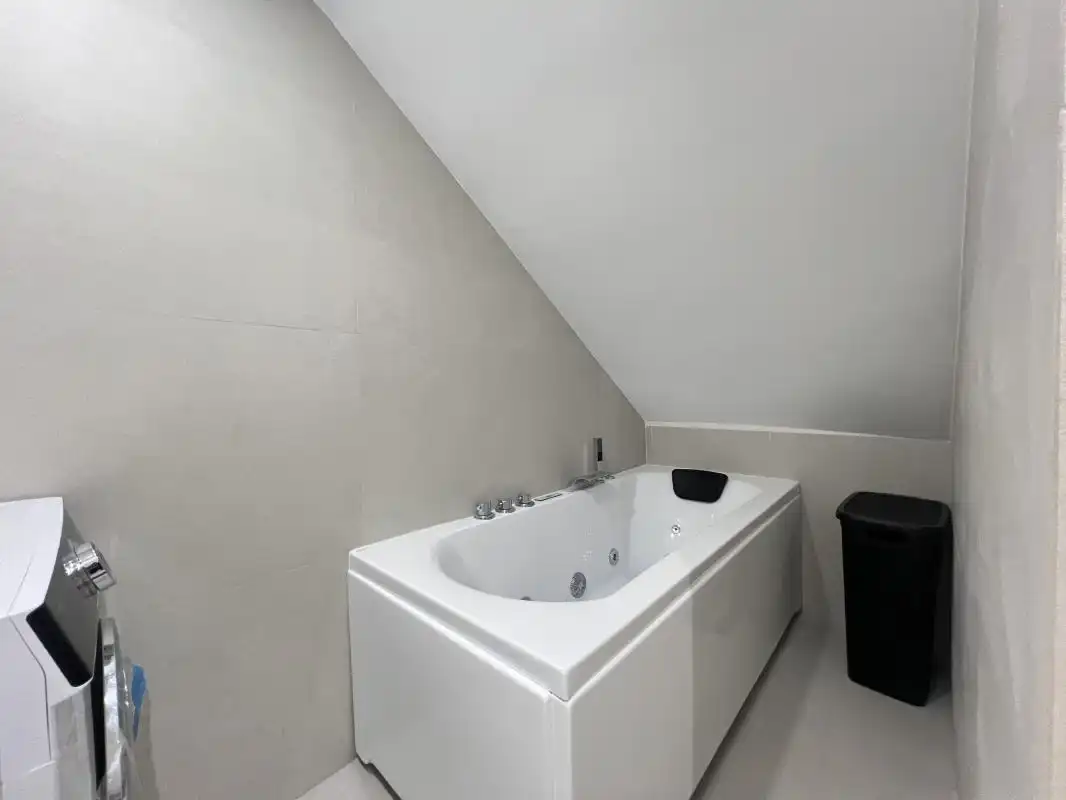 Baño de Planta baja en venta en Madrid con Aire acondicionado y Calefacción