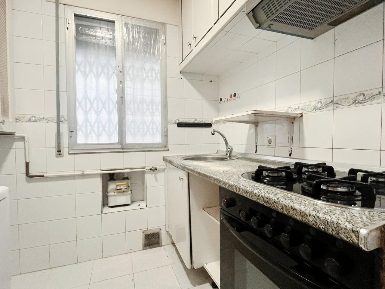 Kitchen of Flat for sale in  Madrid Capital  with Heating