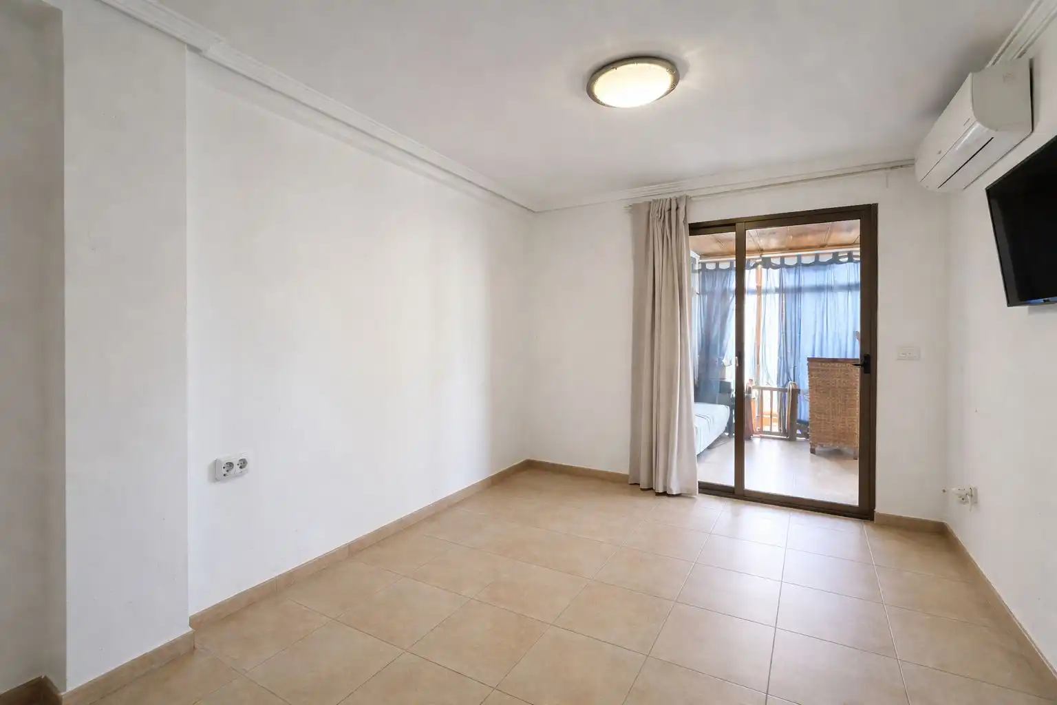 Bedroom of Flat for sale in Calpe / Calp  with Air Conditioner and Terrace