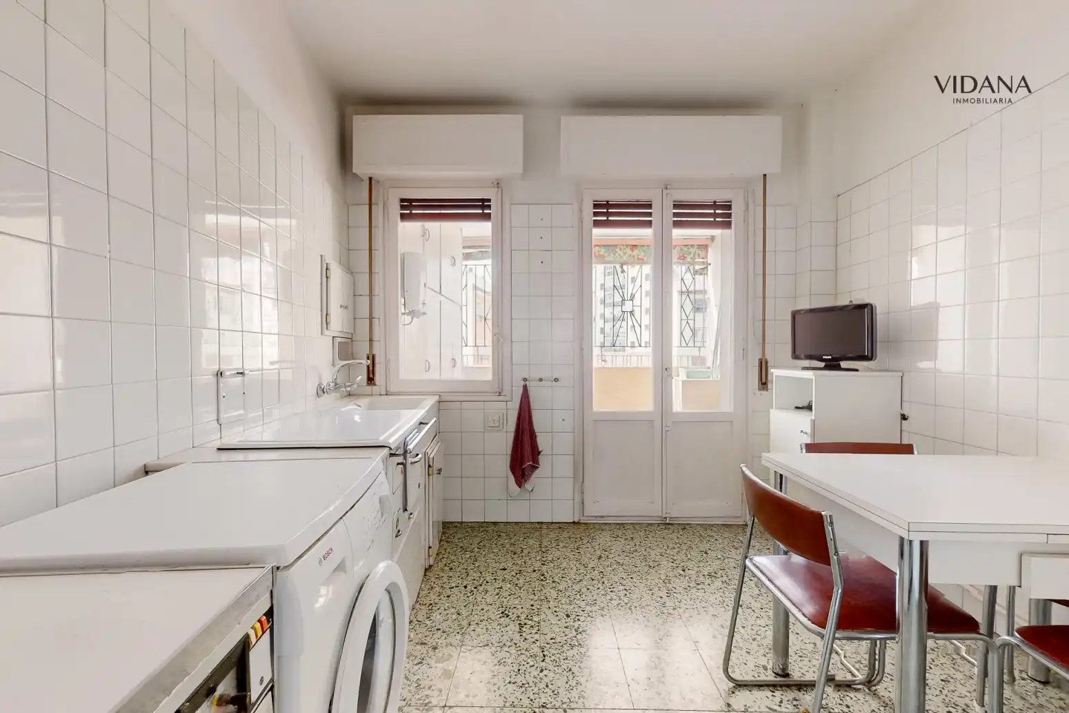 Cocina de Piso en venta en  Pamplona / Iruña con Calefacción, Parquet y Terraza