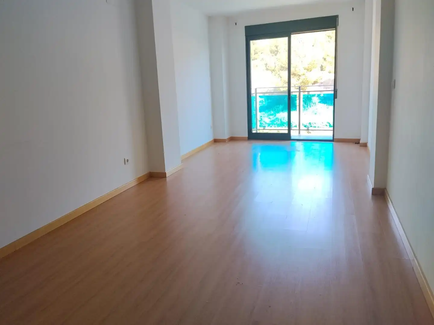Living room of Flat for sale in Náquera  with Parquet flooring and Balcony
