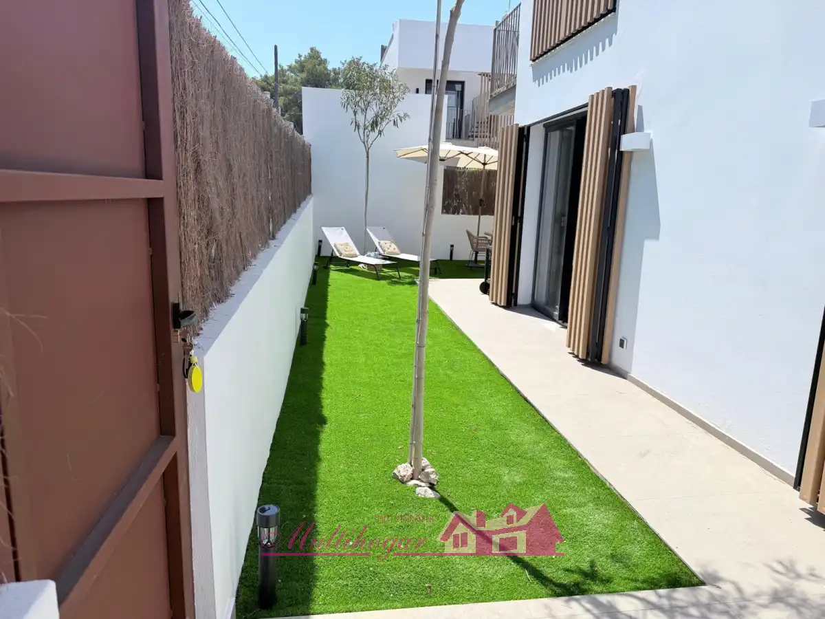 Terraza de Planta baja en venta en Sant Antoni de Portmany con Aire acondicionado, Calefacción y Jardín privado