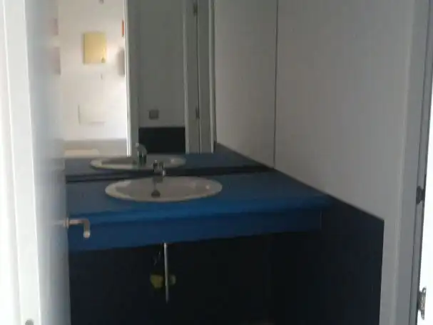 Badezimmer von Büro zur Miete in Aranjuez