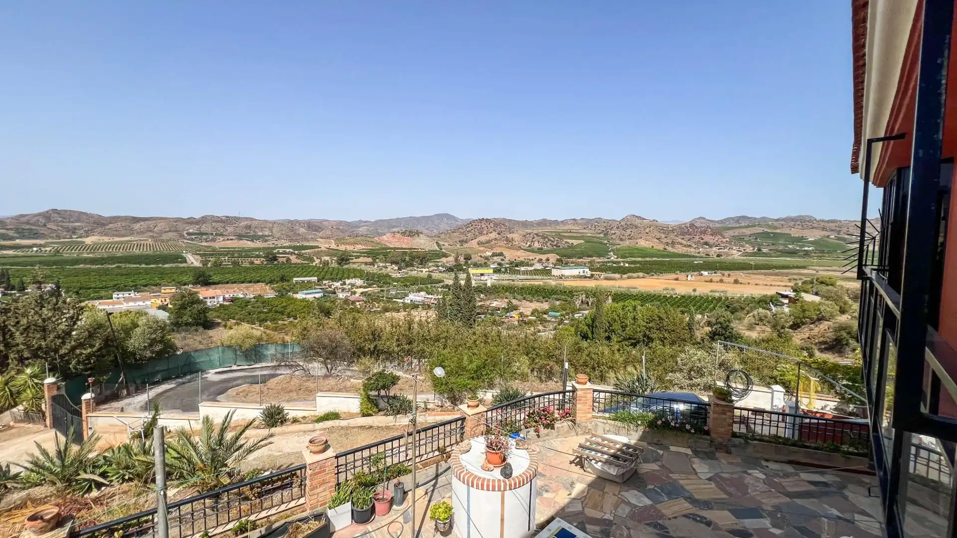 Houses for sale in Campanillas