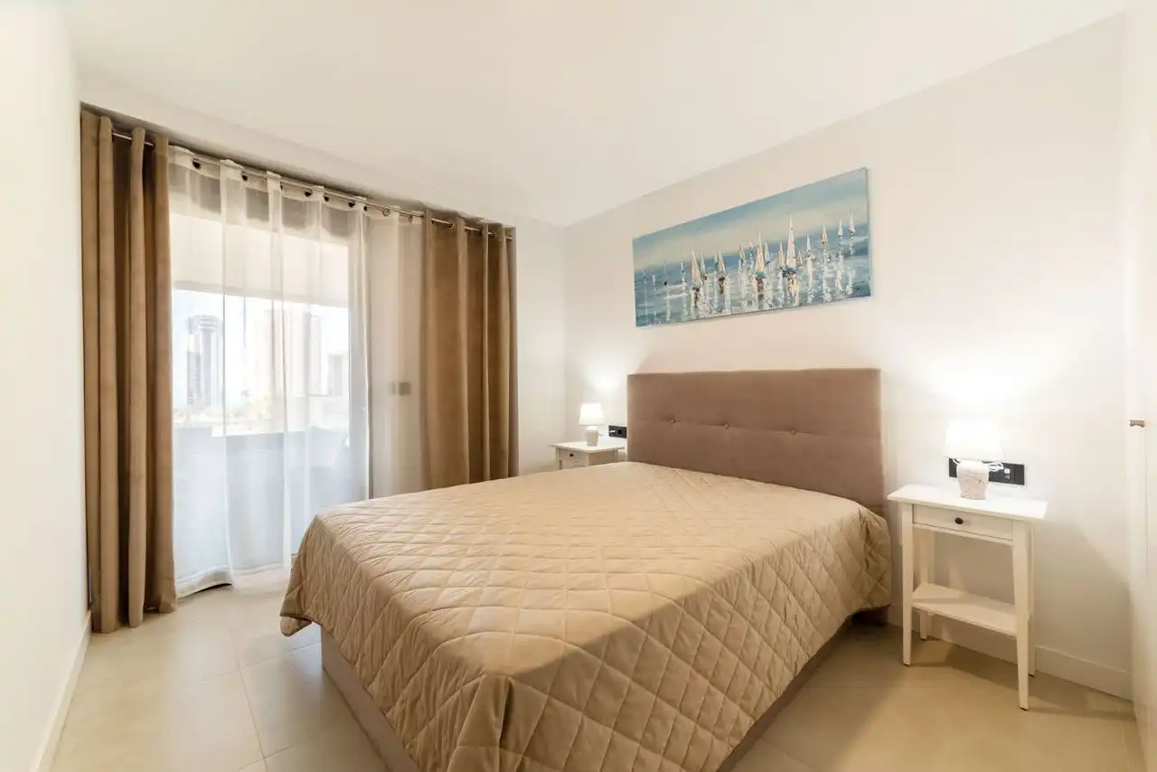 Apartment with pool for sale in Avenida de Rumania 18, imagen 8