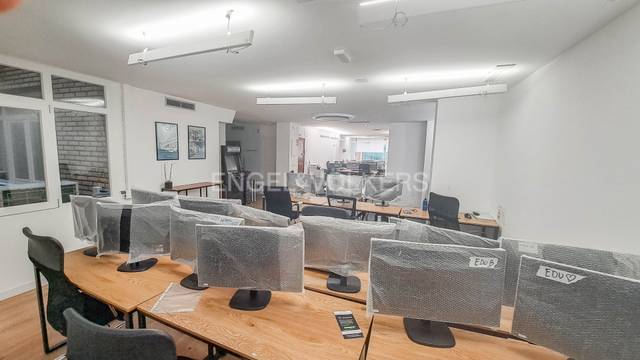 Oficina en Alquiler en Felipe Uhagón Alkatearen Kalea en Zona Indautxu