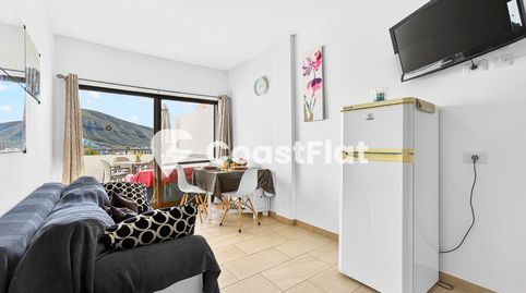 Foto 4 de Apartamento en venta en Los Cristianos, Arona