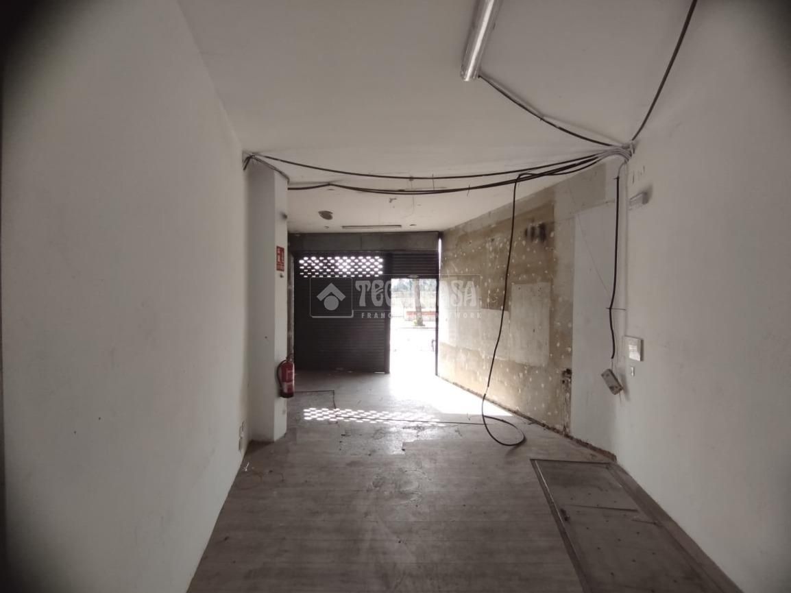 Local de alquiler en Vista Alegre, Carabanchel