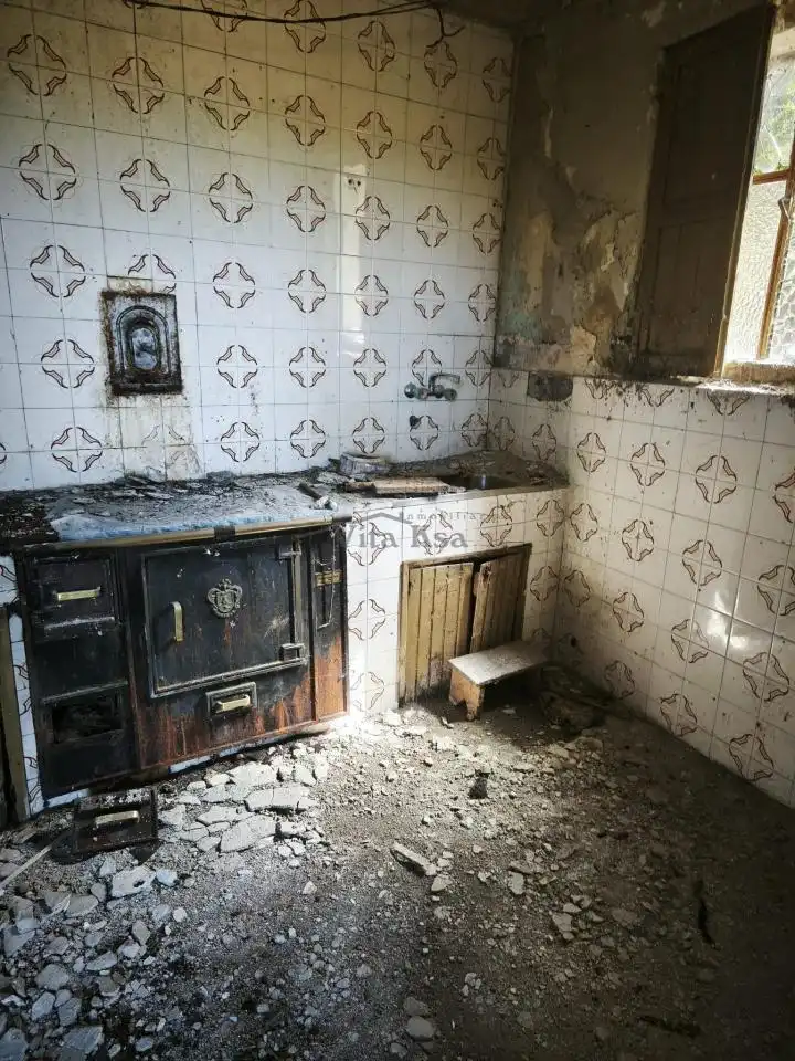 Cuina de Casa o xalet en venda en Allariz amb Calefacció i Jardí privat