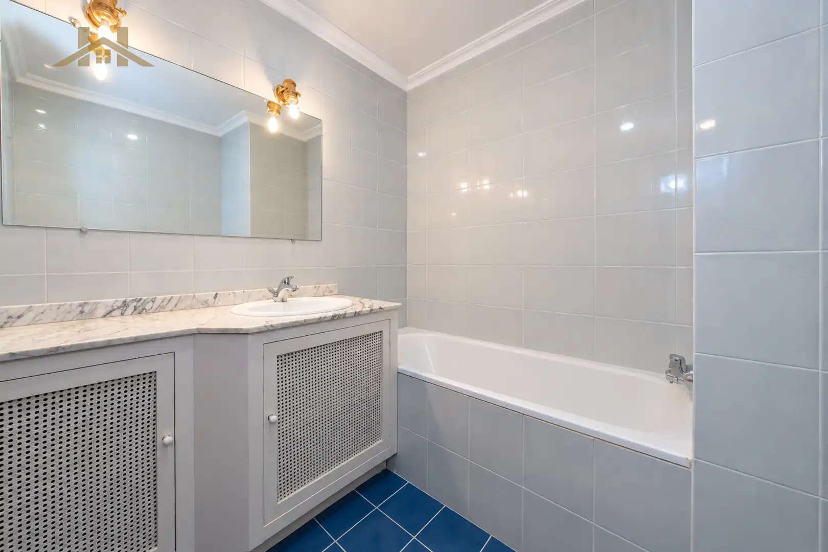 Baño de Piso en venta en Pozuelo de Alarcón con Aire acondicionado, Calefacción y Terraza