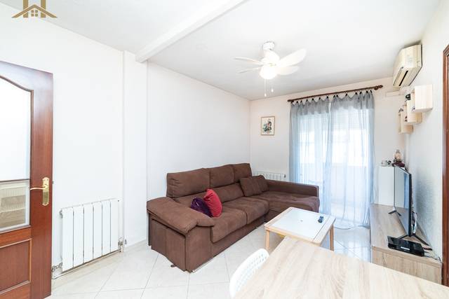 Piso en Venta en Avenida de Fuenlabrada en Descubridores - Escritores
