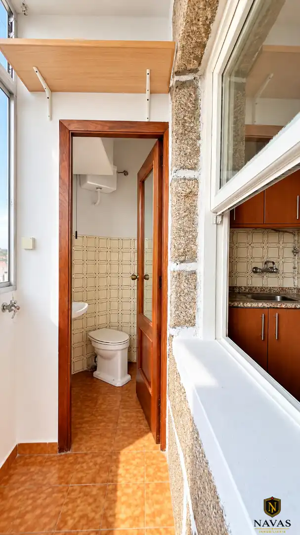 Badezimmer von Dachboden zum Verkauf in Vigo  mit Balkon