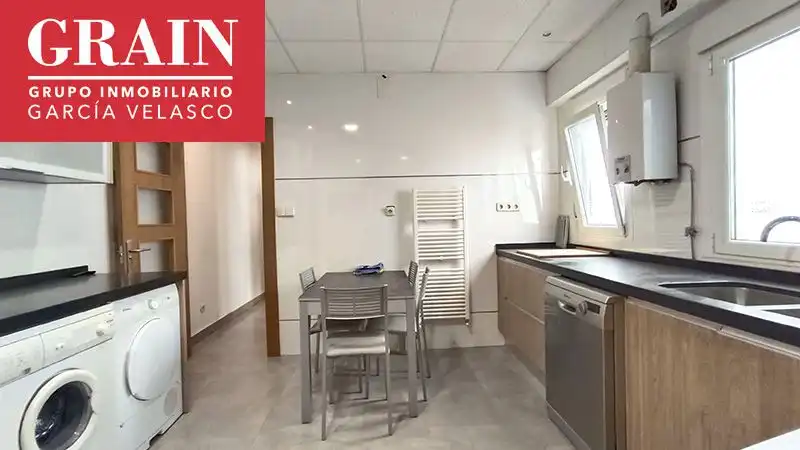Cocina de Piso en venta en Albacete con Calefacción y Balcón