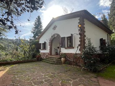 Xalet en venda a Castellví de Rosanes