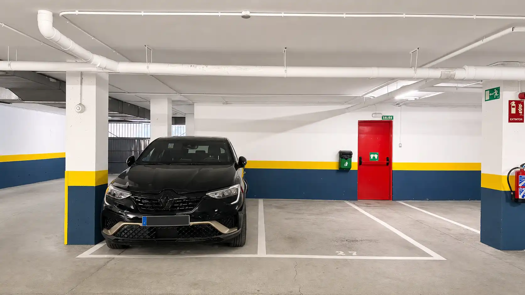 Parking of Flat for sale in Las Rozas de Madrid  with Air Conditioner, Heating and Terrace