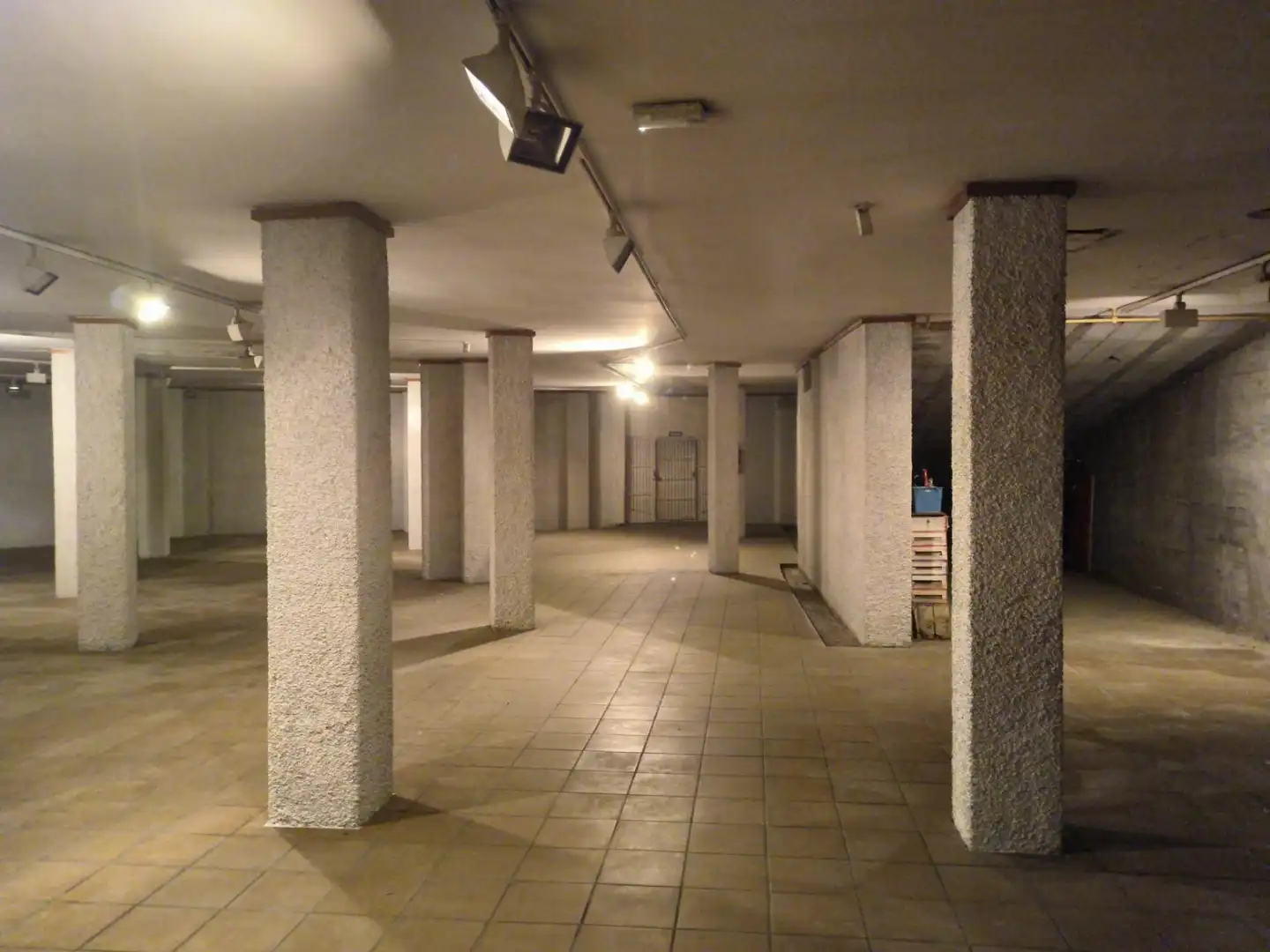 Parking à vendre à Poniente