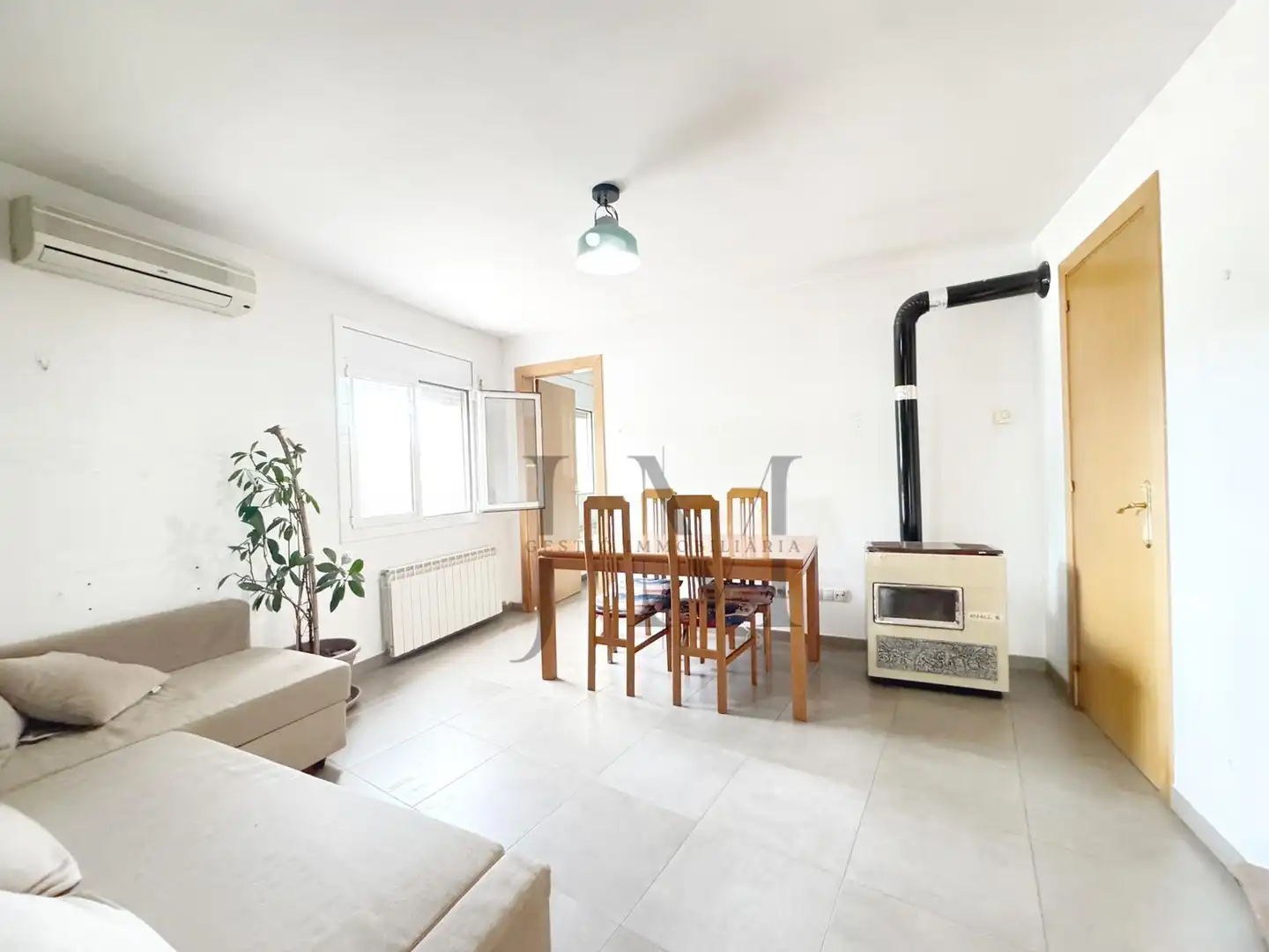 Detached homes for sale in Poble Nou