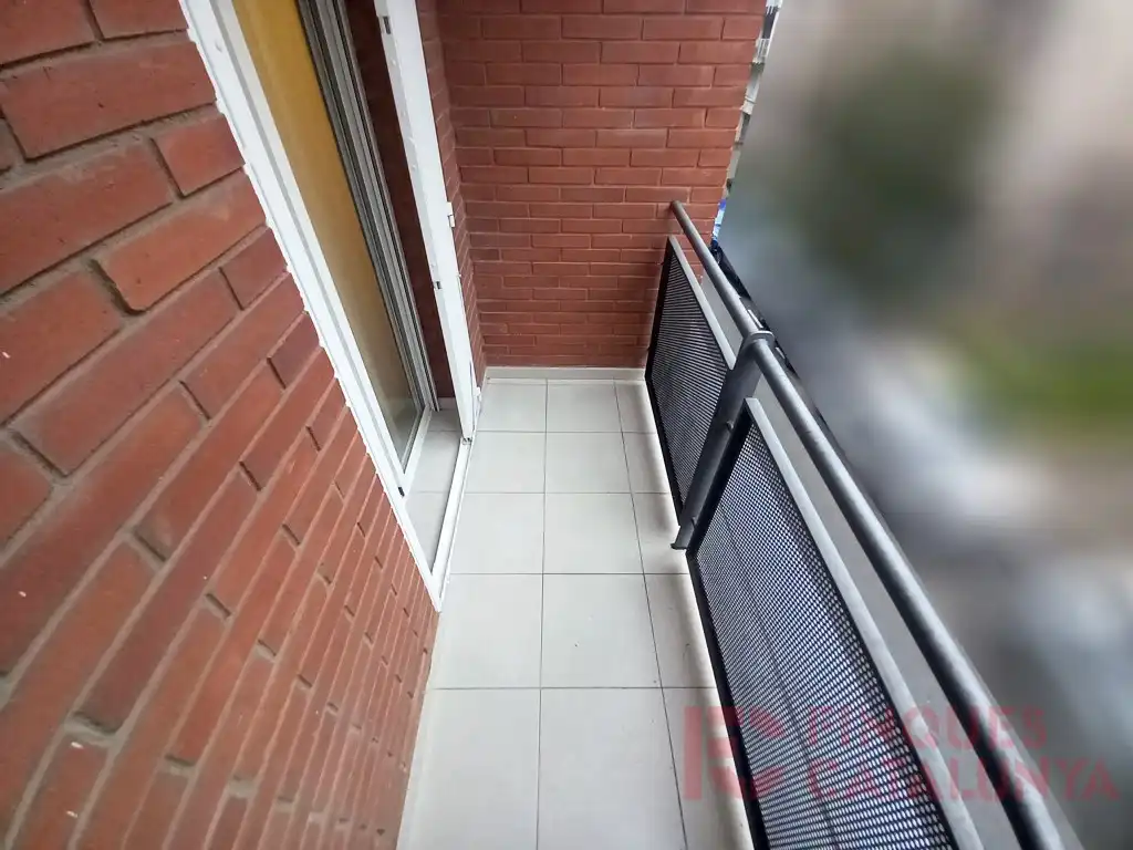 Terrassa de Pis en venda en Girona