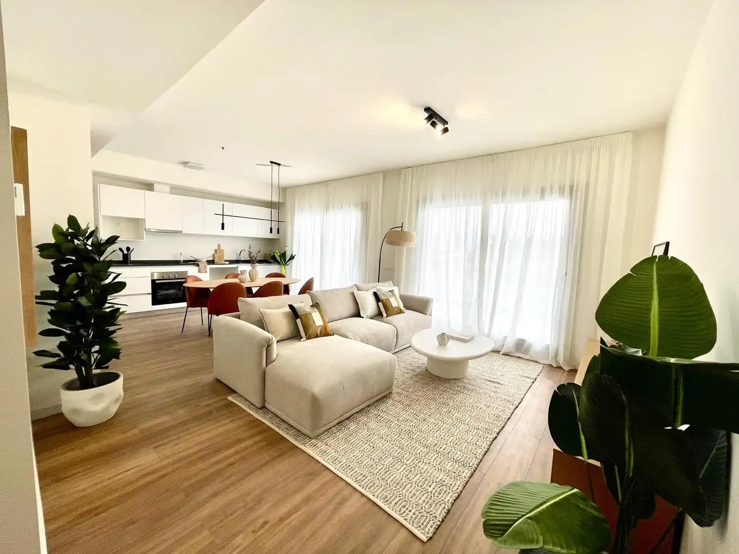 Ático con piscina en venta en Estepona Pueblo, imagen 3